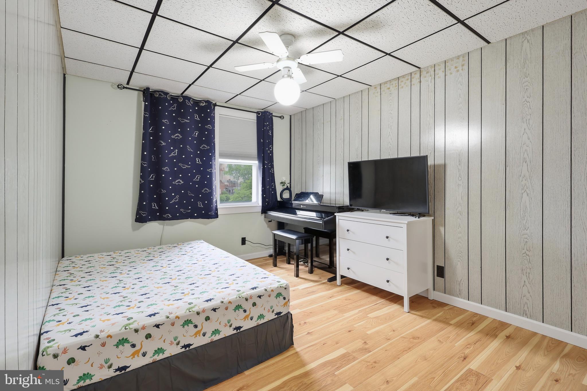 WESTINGHOUSE VLG - Residential