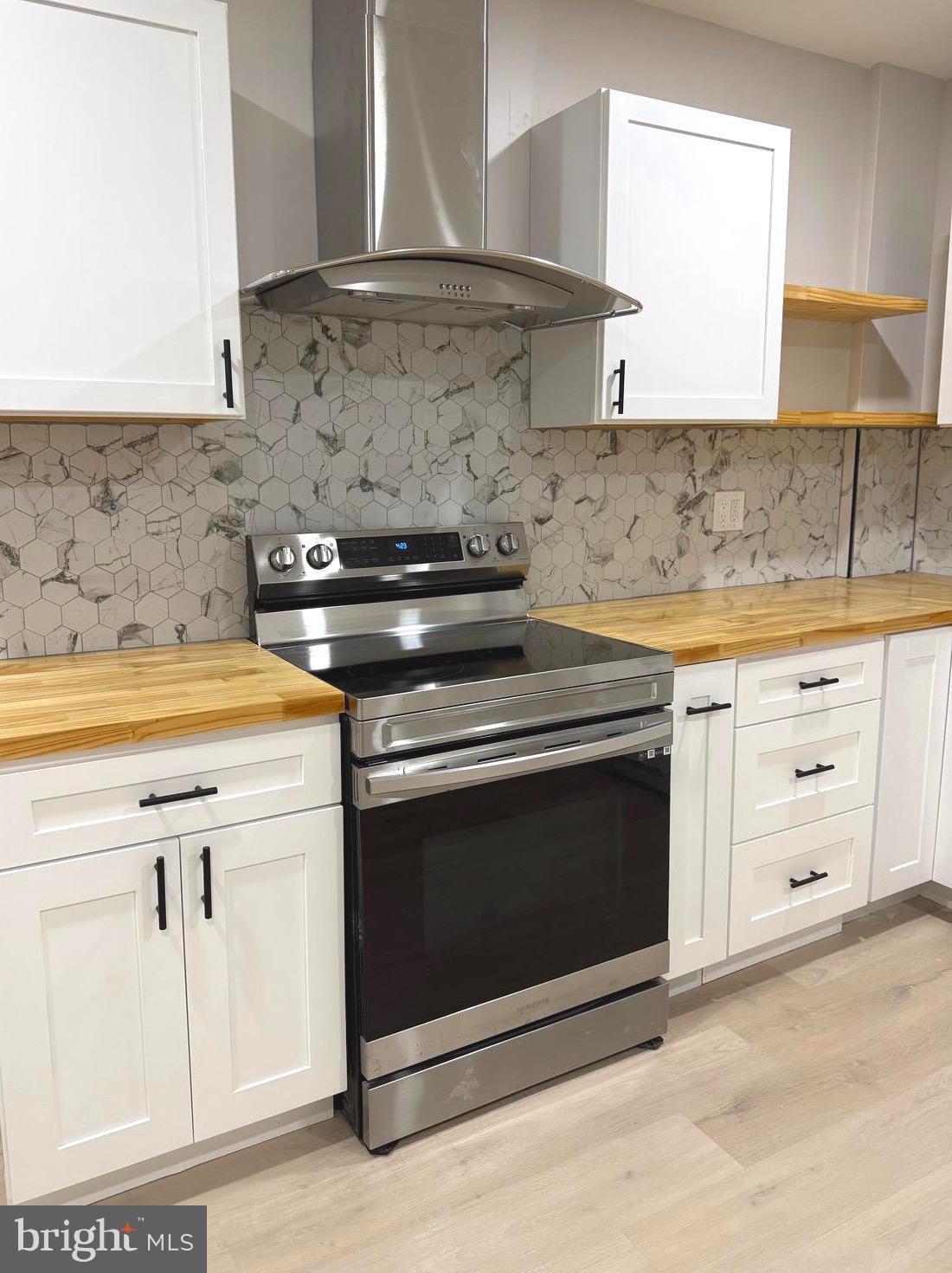 POTTSVILLE - Residential