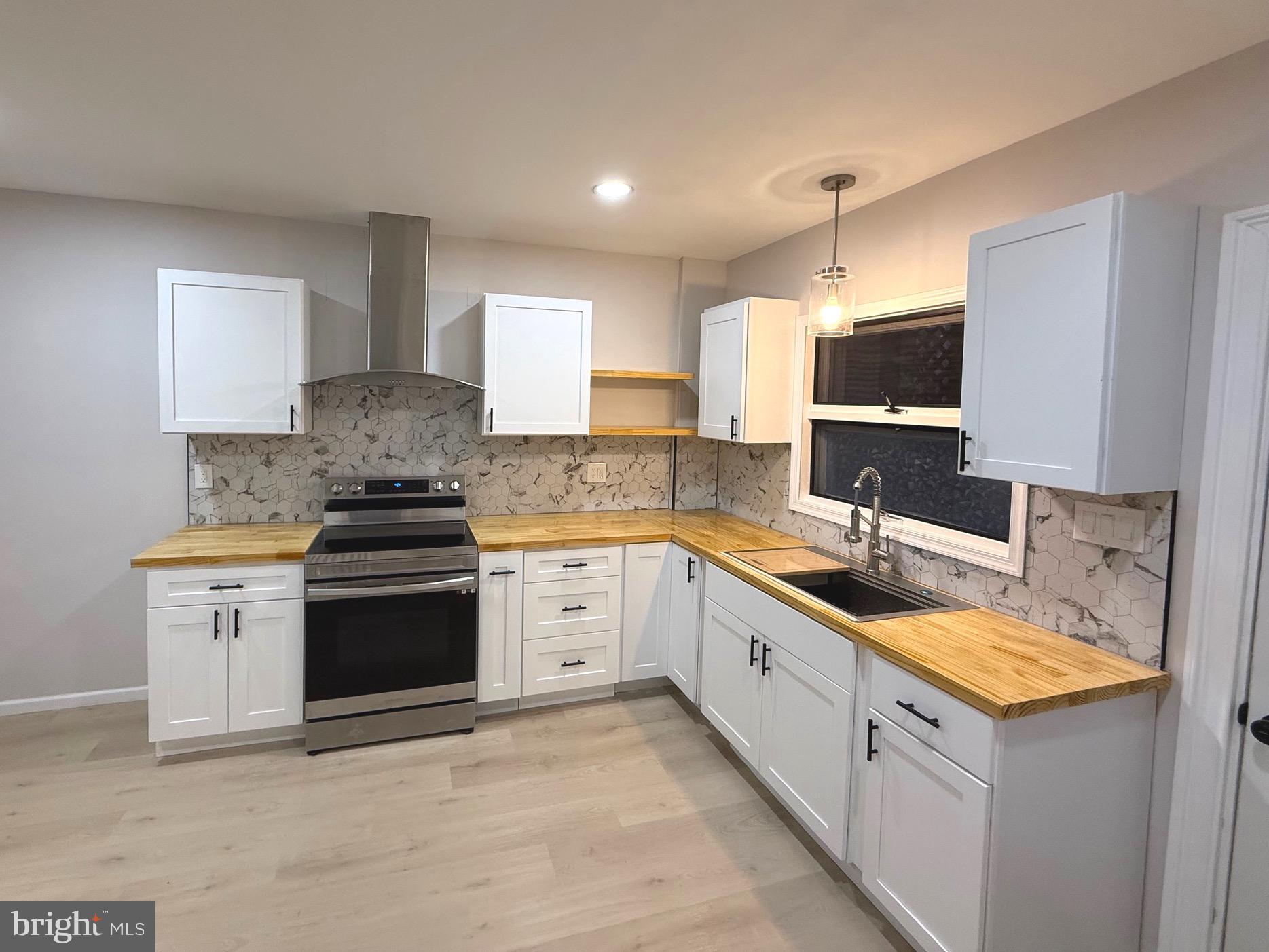 POTTSVILLE - Residential