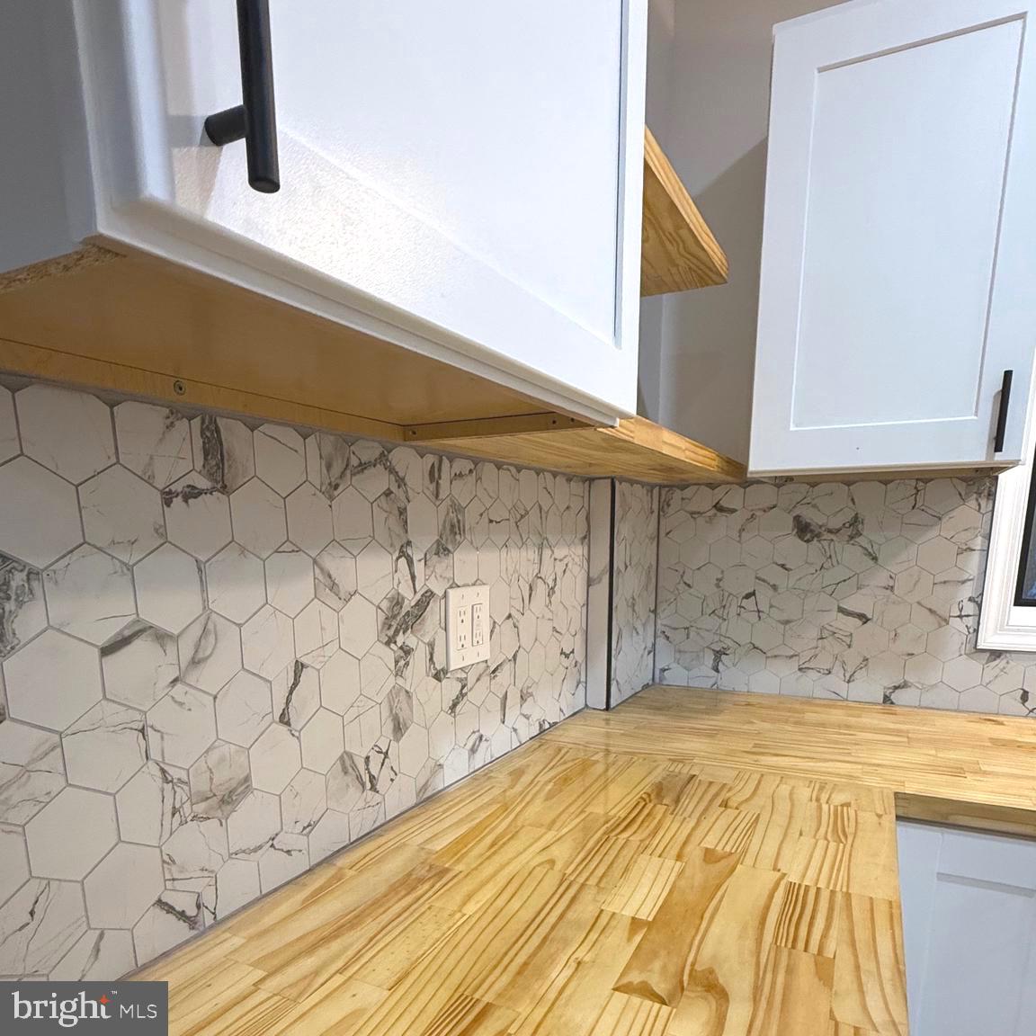 POTTSVILLE - Residential