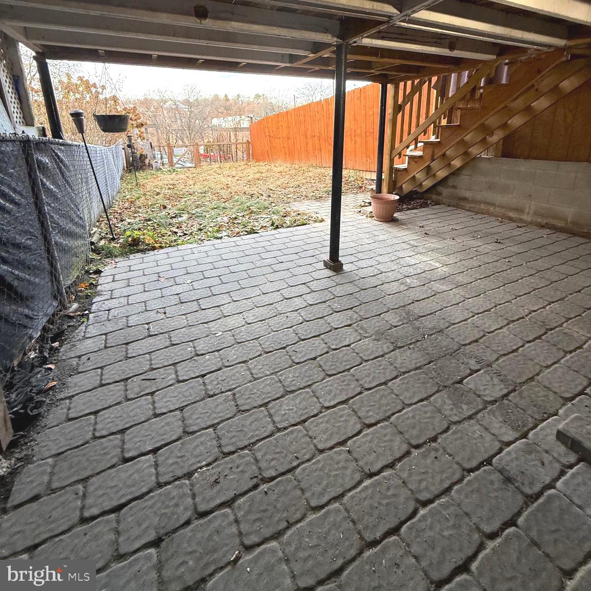 POTTSVILLE - Residential