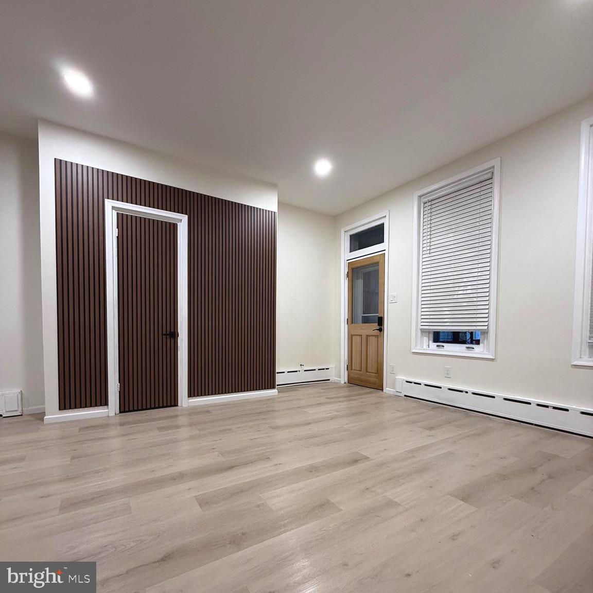 POTTSVILLE - Residential