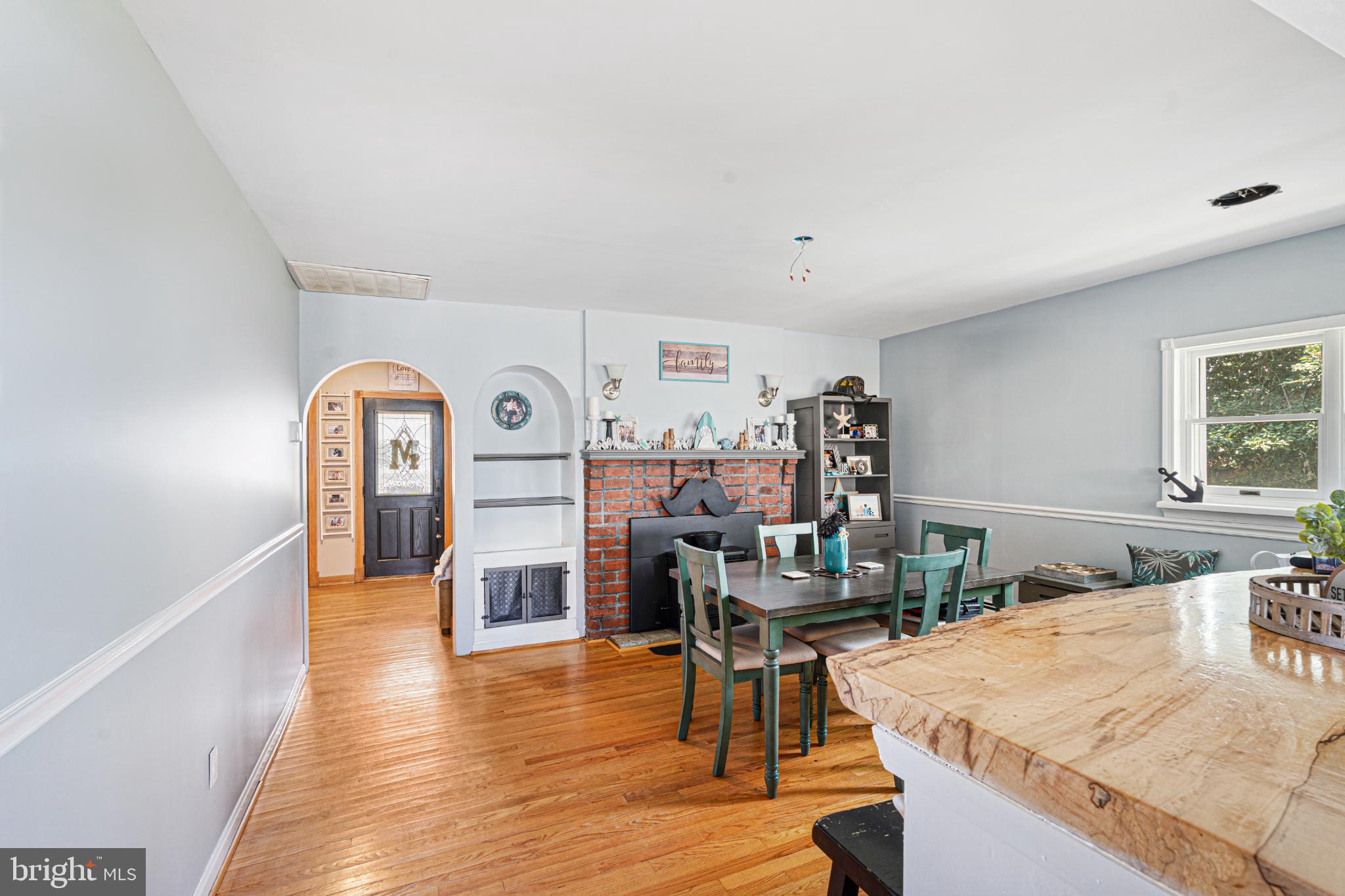 LYNCH POINT - Residential