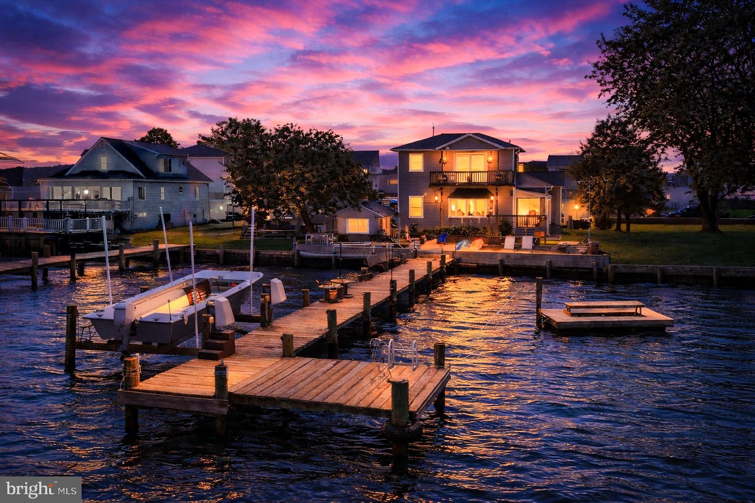 LYNCH POINT - Residential