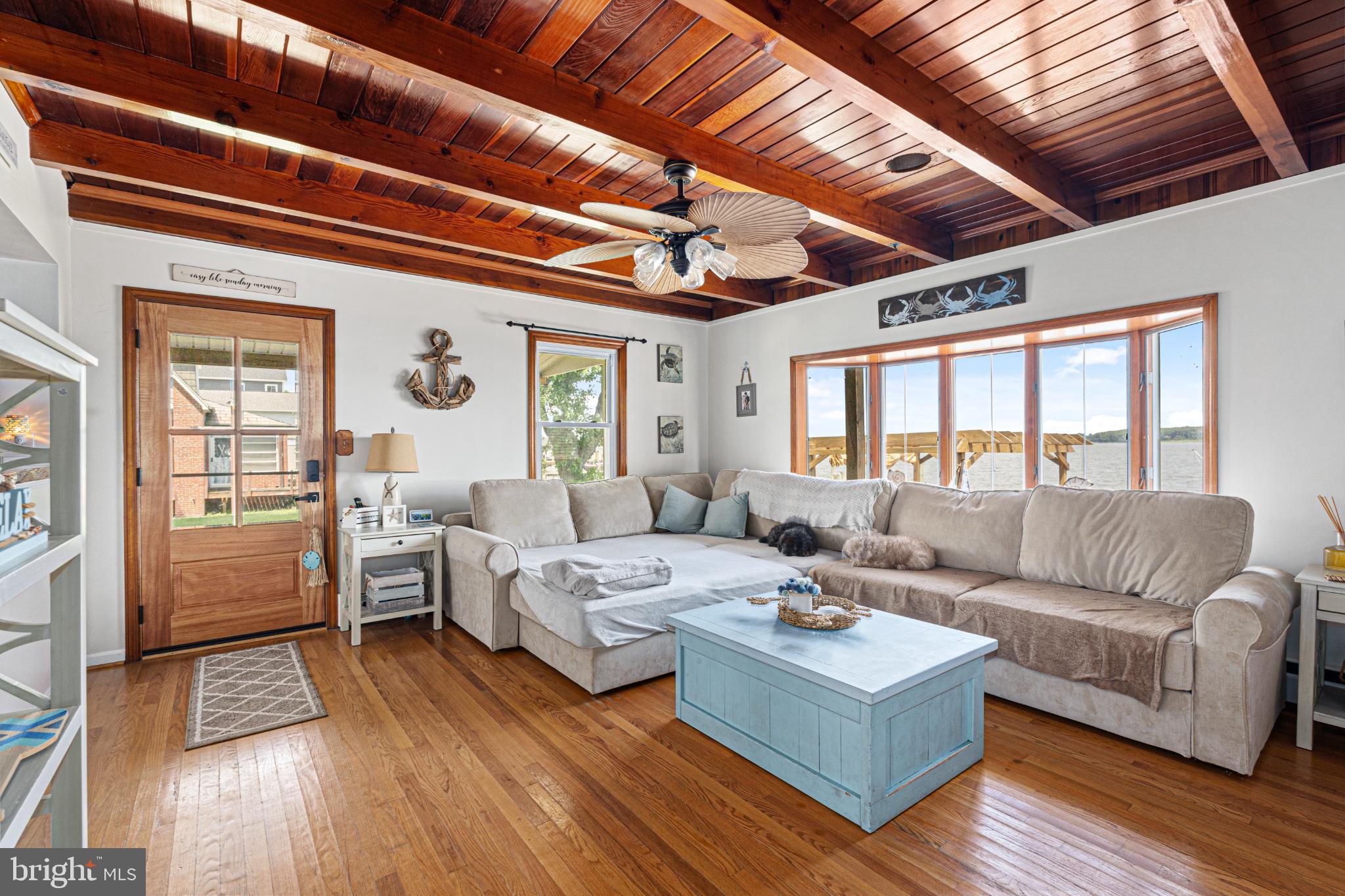 LYNCH POINT - Residential