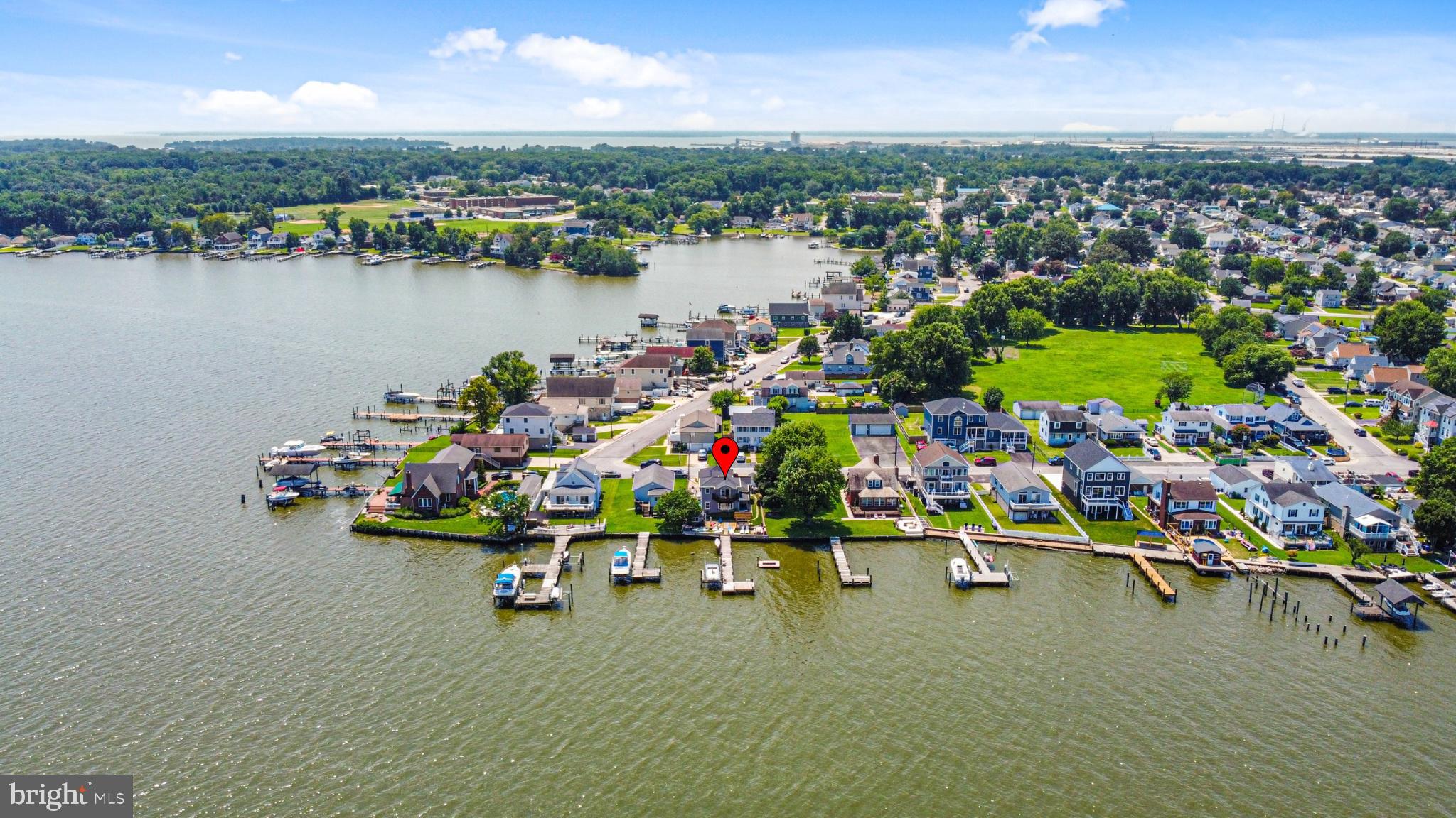 LYNCH POINT - Residential