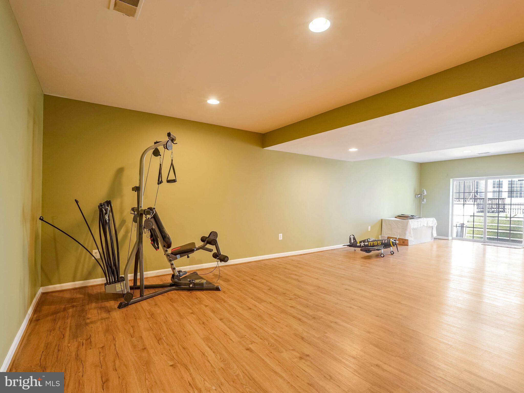 PORT POTOMAC - Residential