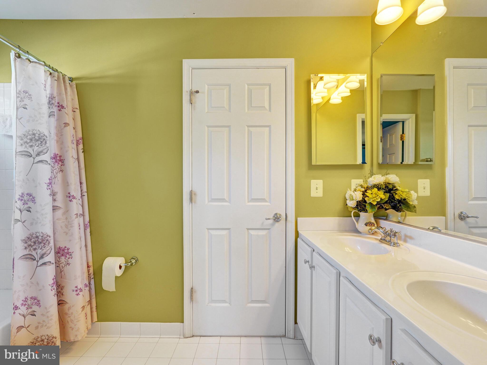 PORT POTOMAC - Residential