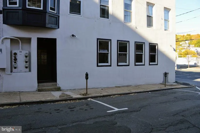 Pottsville, Pennsylvania 17901, United States, ,Residential,Active,75675