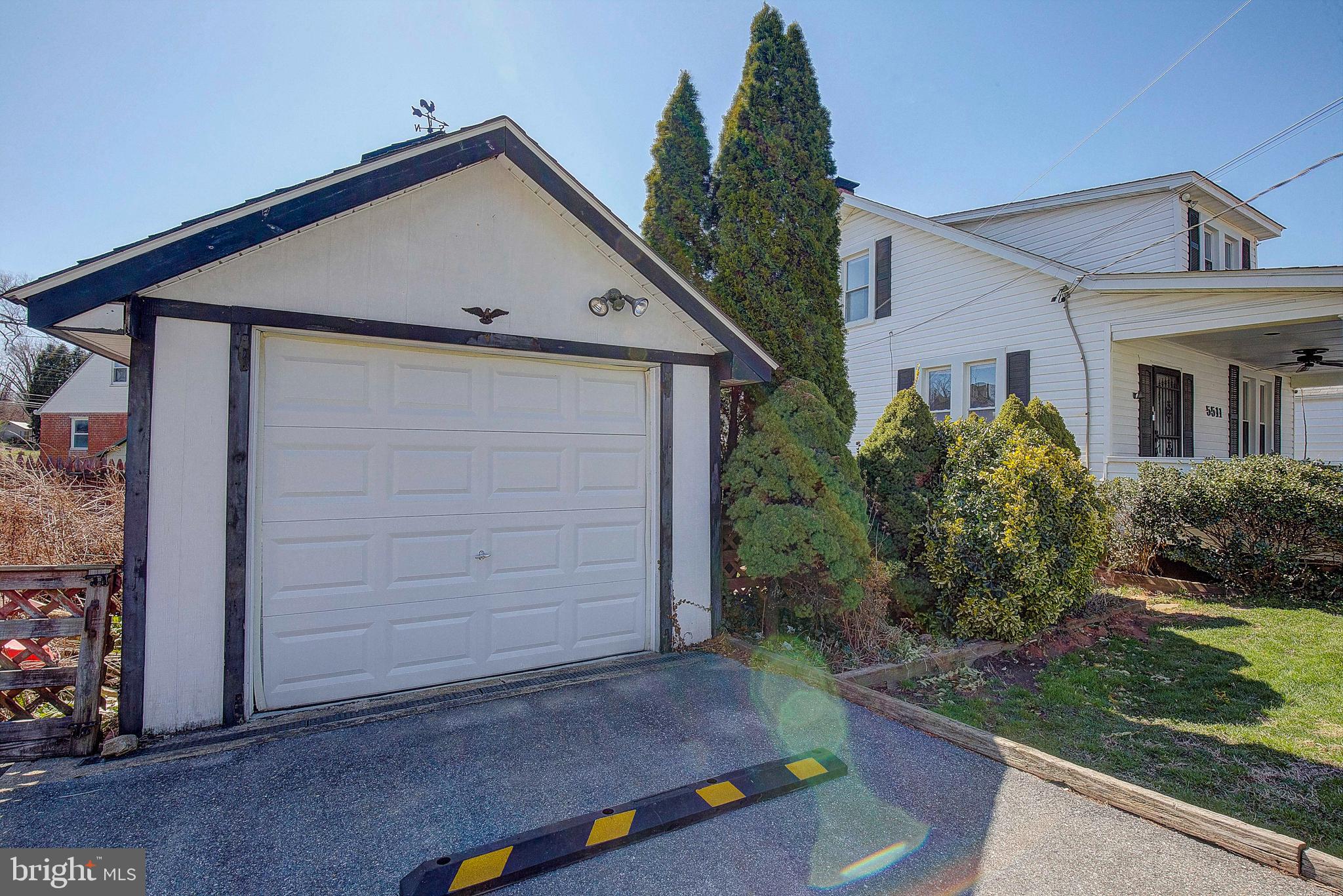 WINDSOR TERRACE - Residential