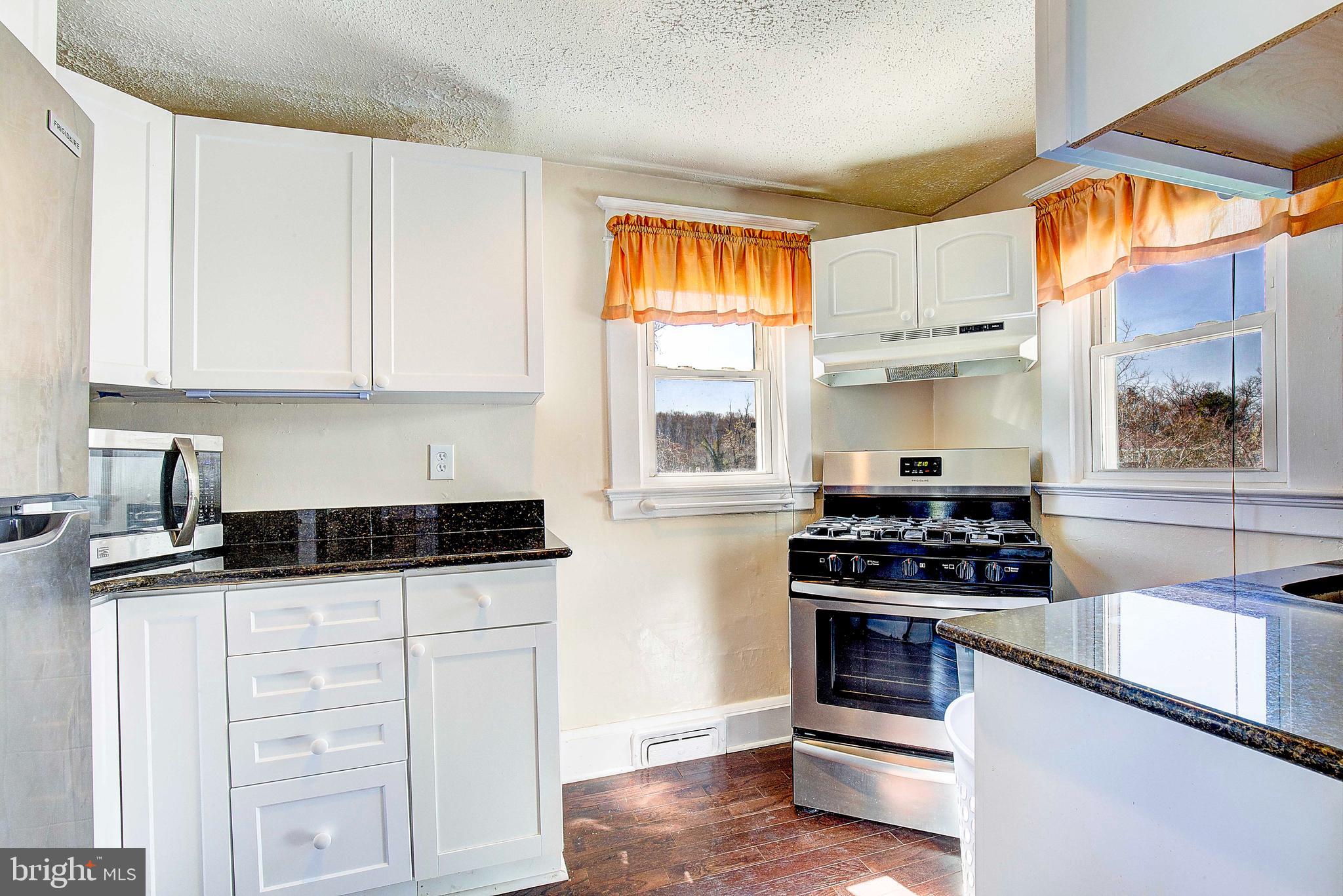 WINDSOR TERRACE - Residential