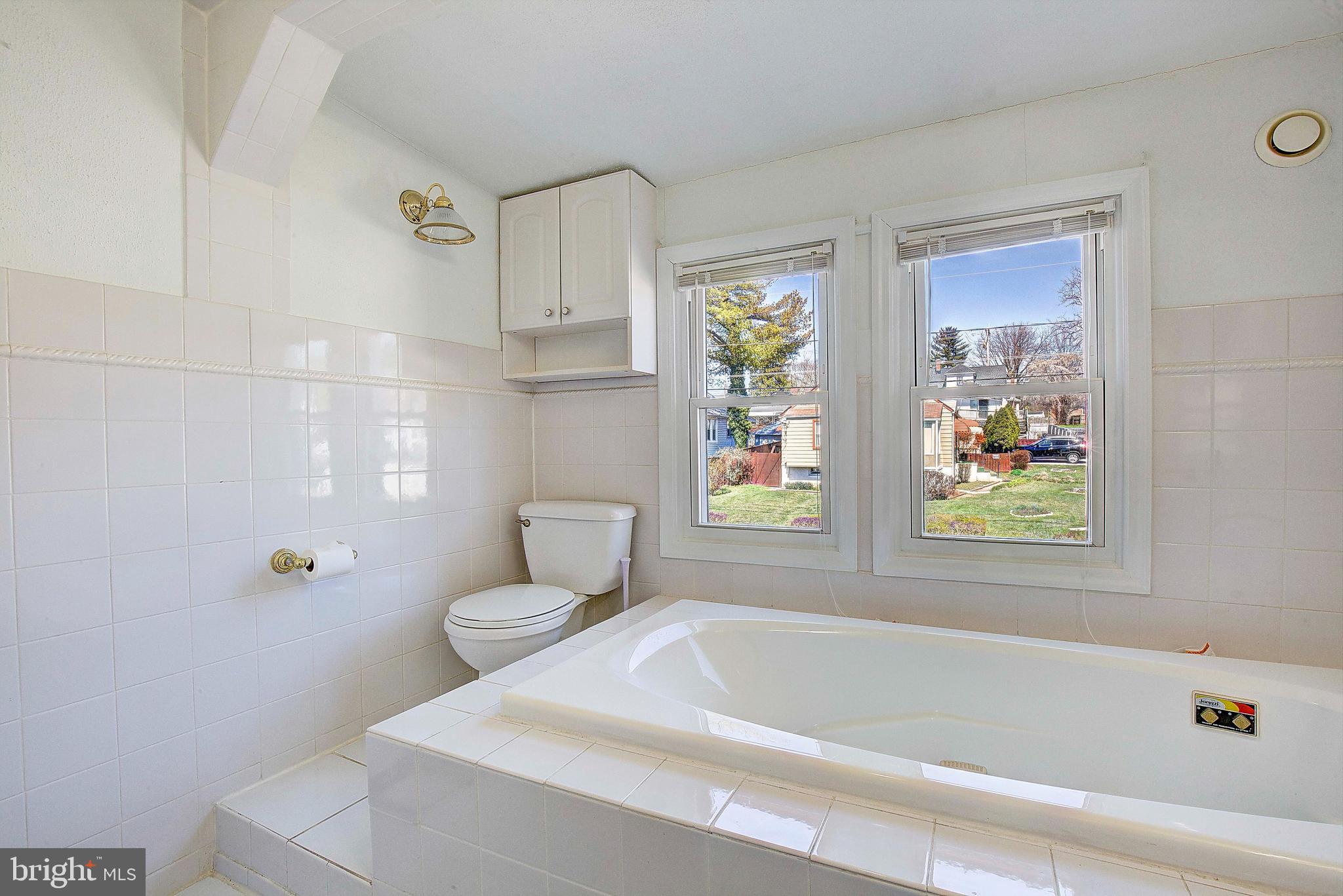 WINDSOR TERRACE - Residential