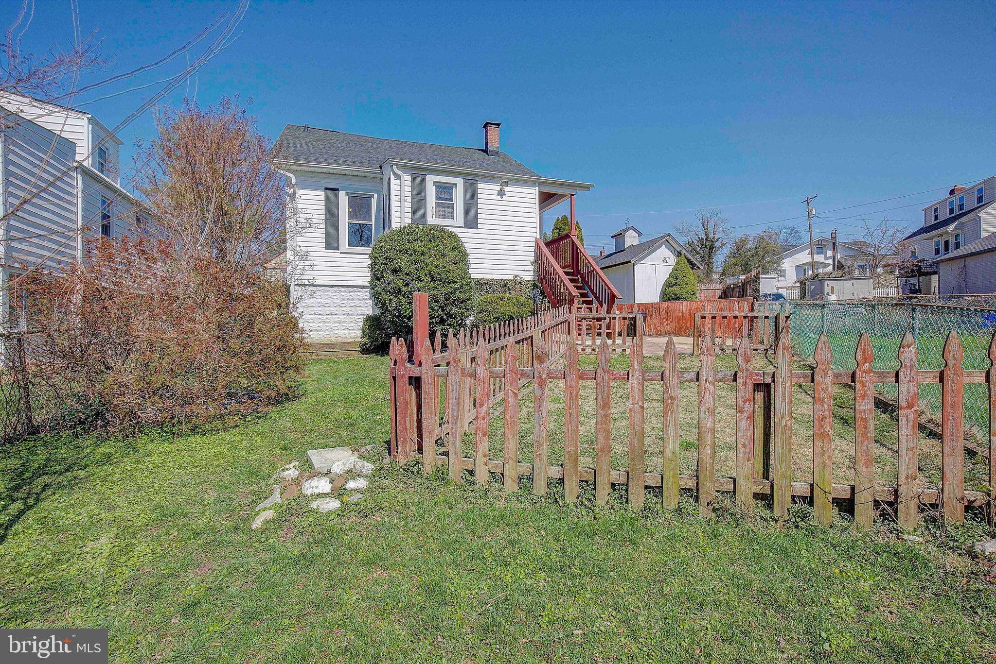 WINDSOR TERRACE - Residential