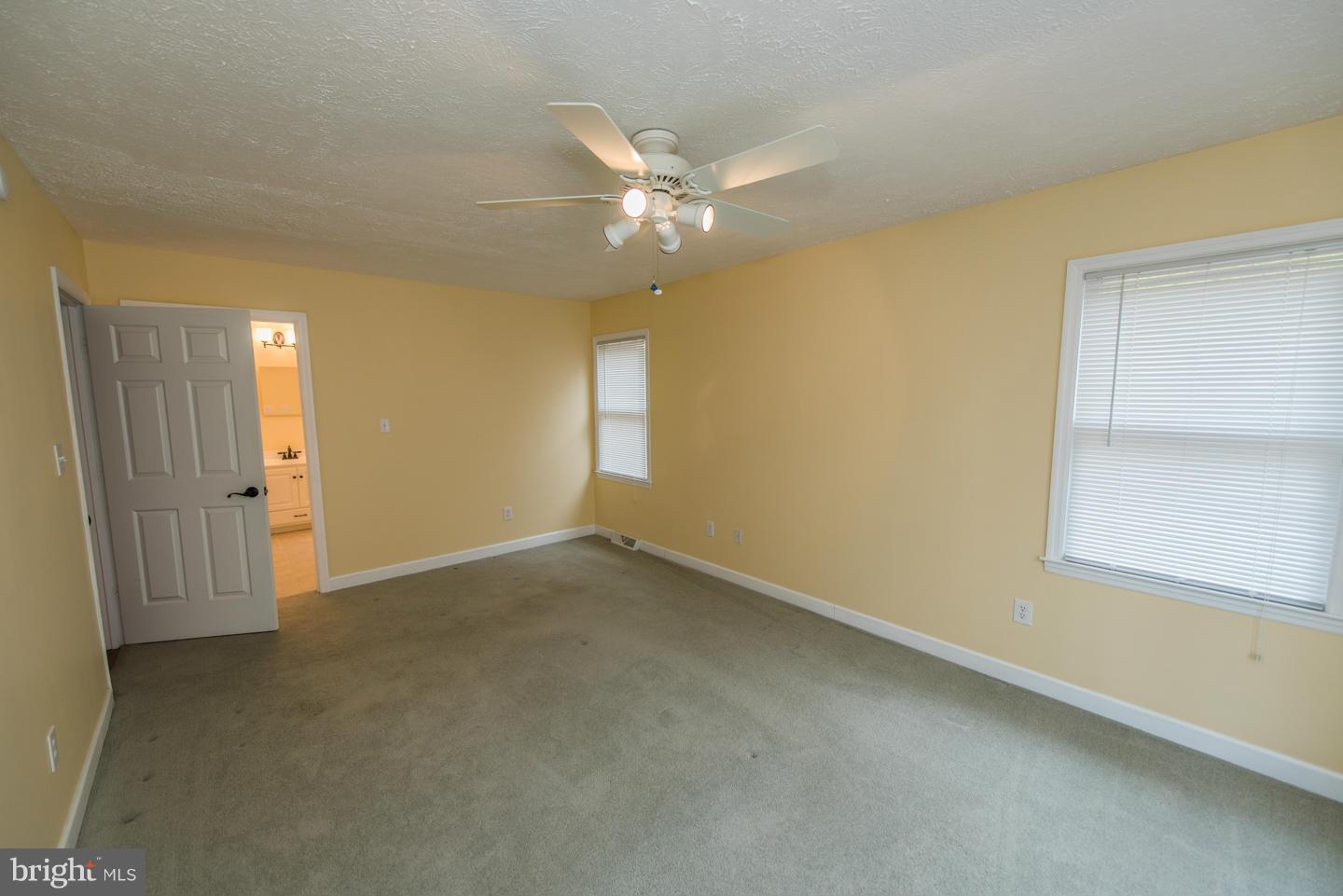 BEAVER DAM WOODS - Residential