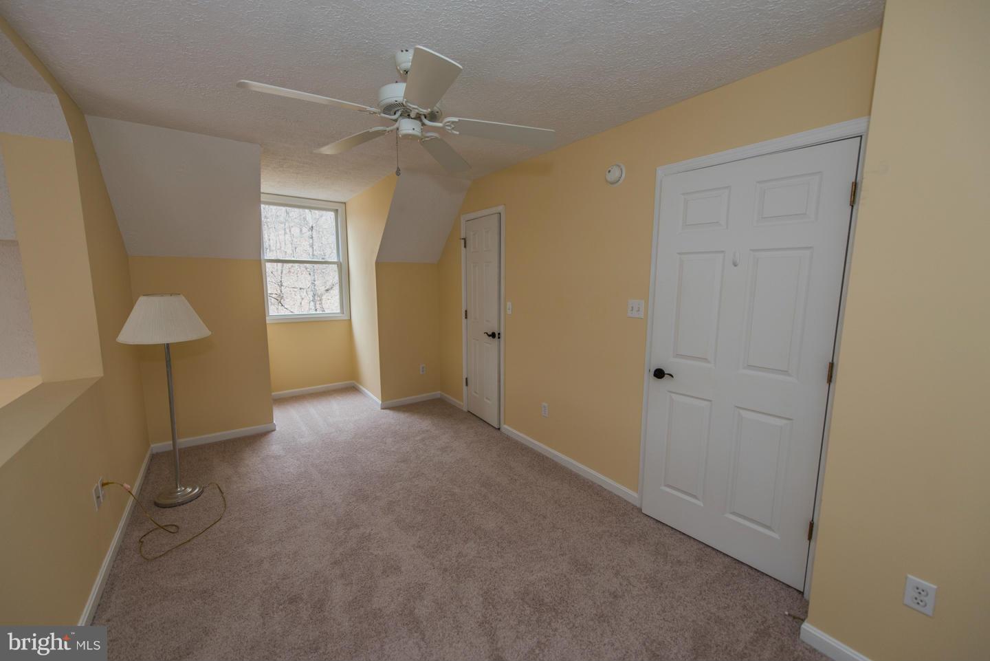 BEAVER DAM WOODS - Residential