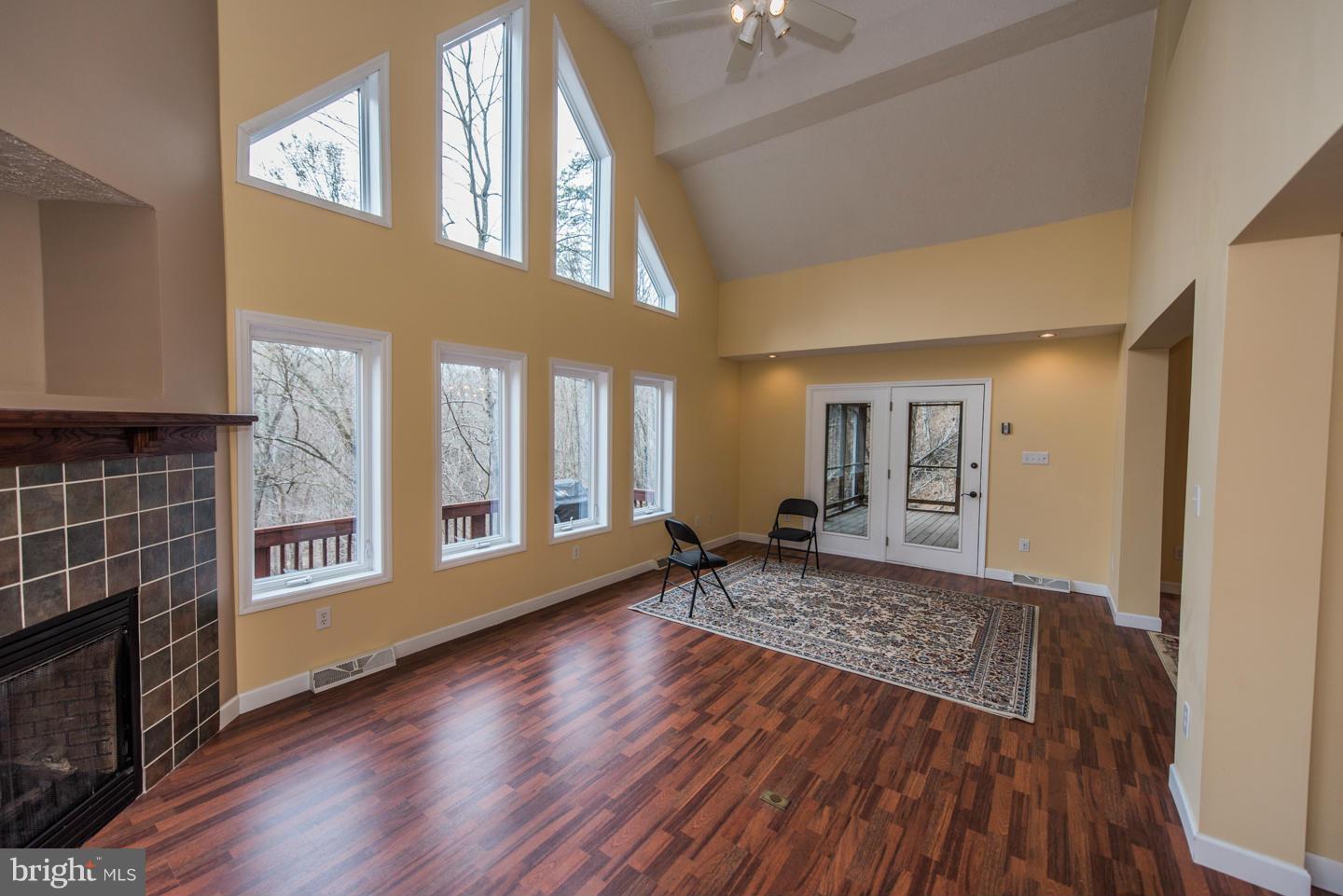 BEAVER DAM WOODS - Residential