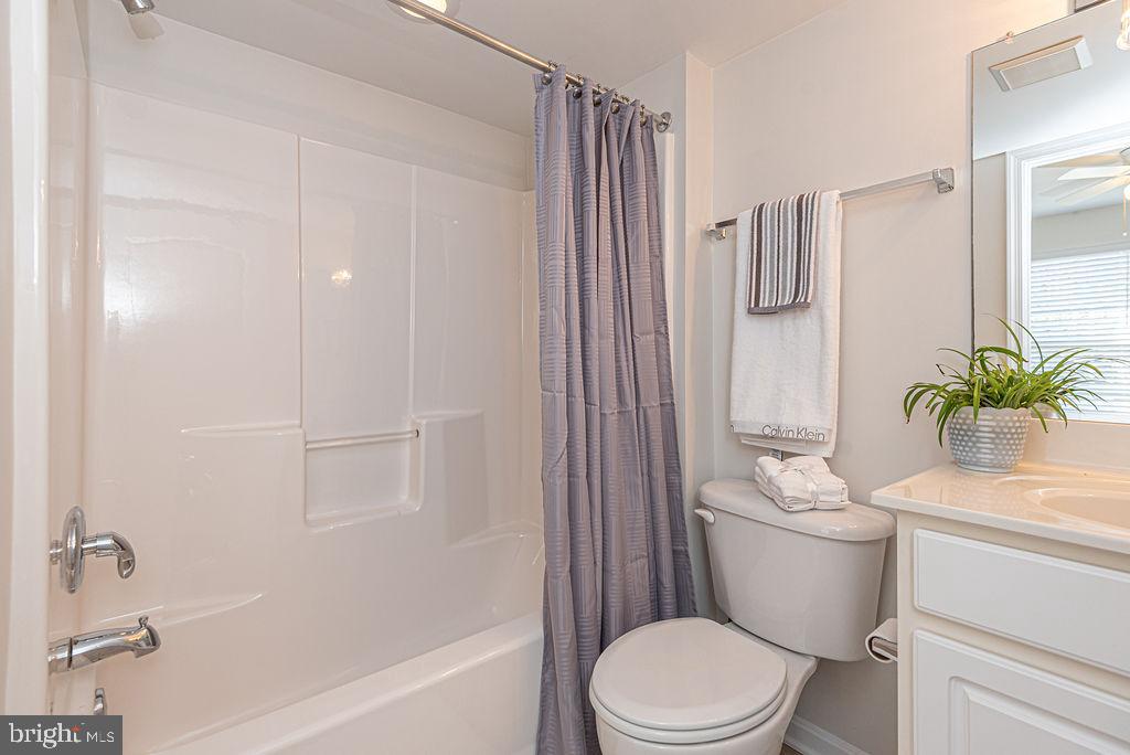 OCEAN PINES - THE PARKE - Residential