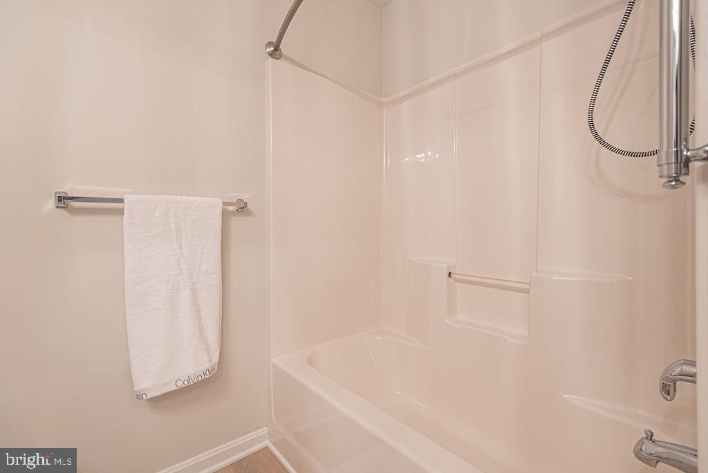 OCEAN PINES - THE PARKE - Residential