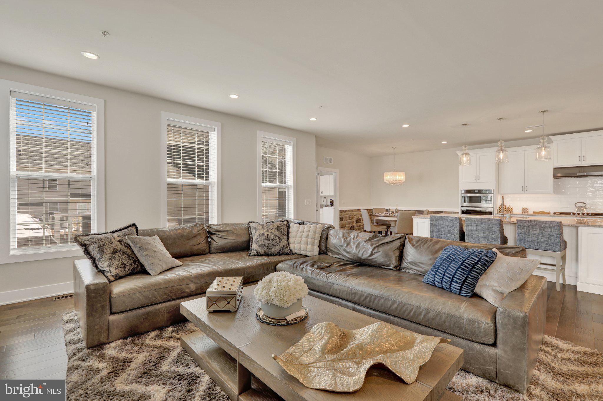 FENTONS CORNER - Residential