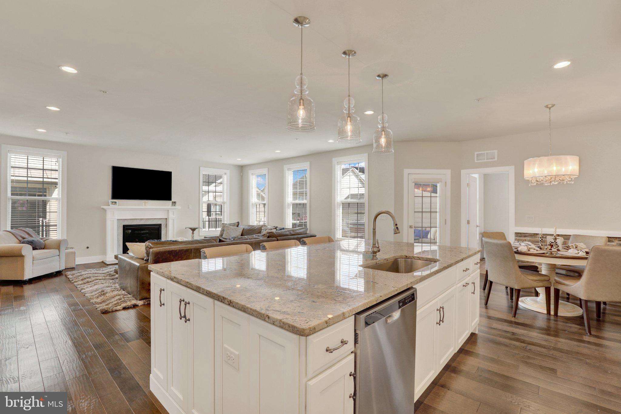 FENTONS CORNER - Residential