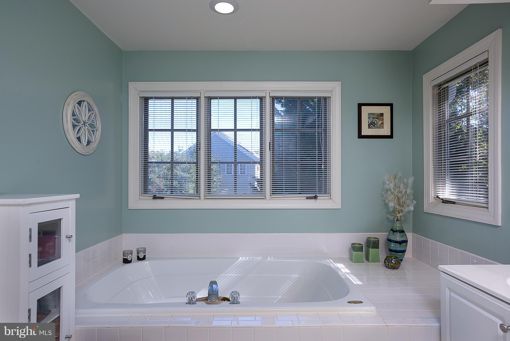 ROSEWOOD - Residential