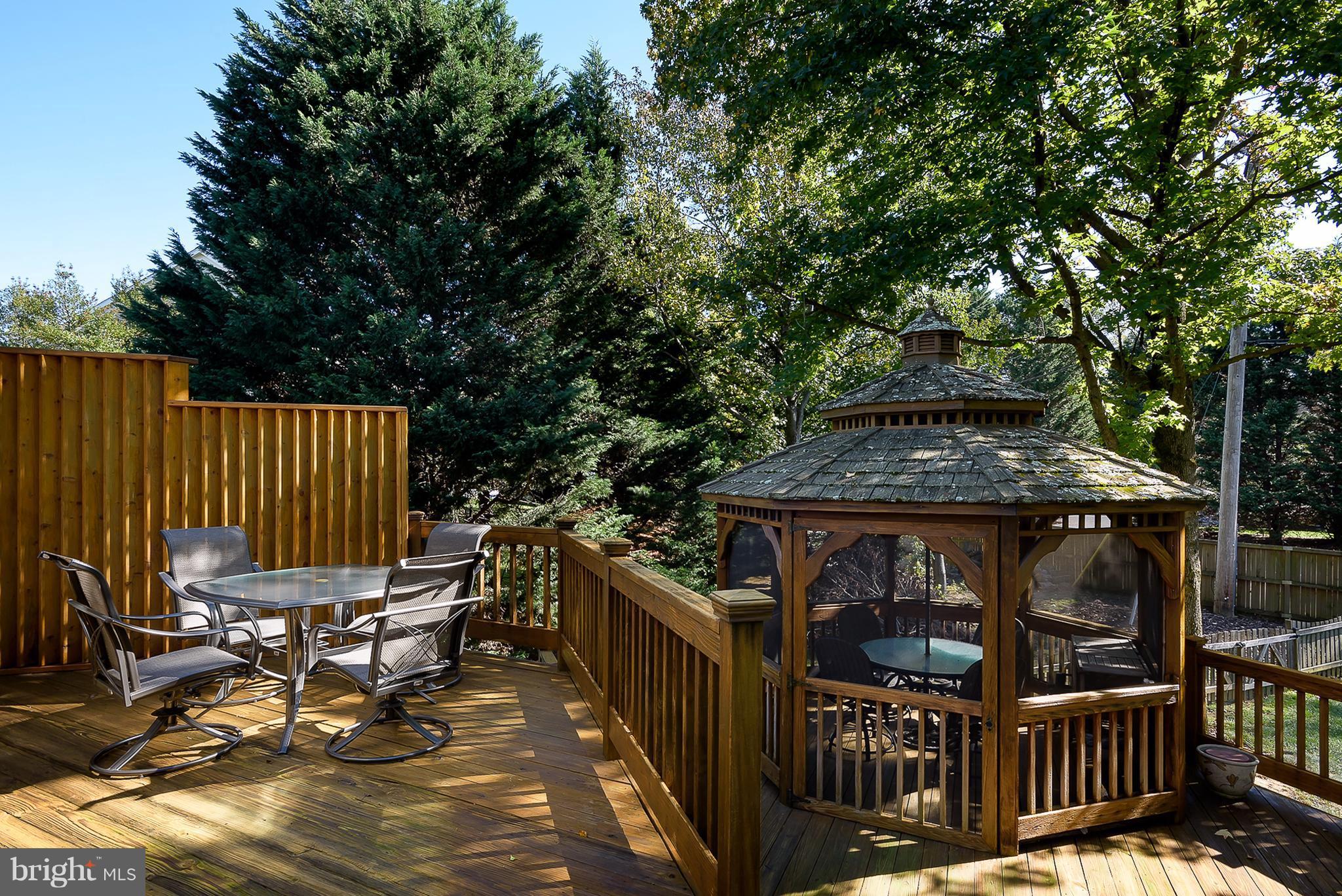 ROSEWOOD - Residential