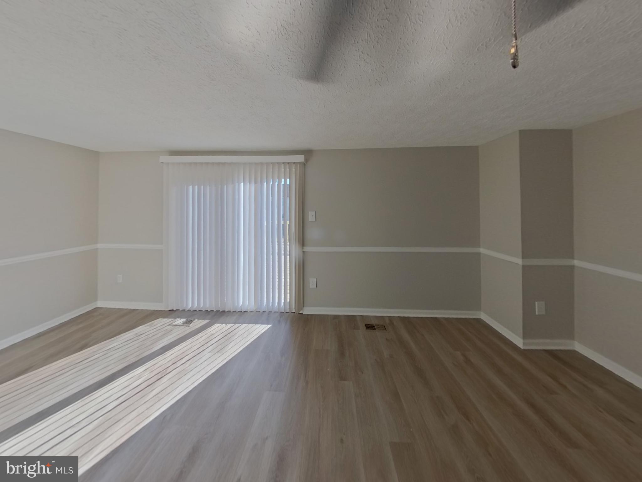 RIDGELYS CHOICE - Residential Lease