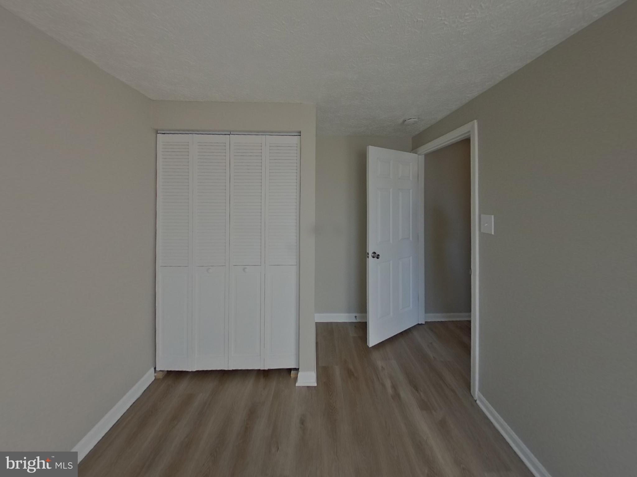 RIDGELYS CHOICE - Residential Lease