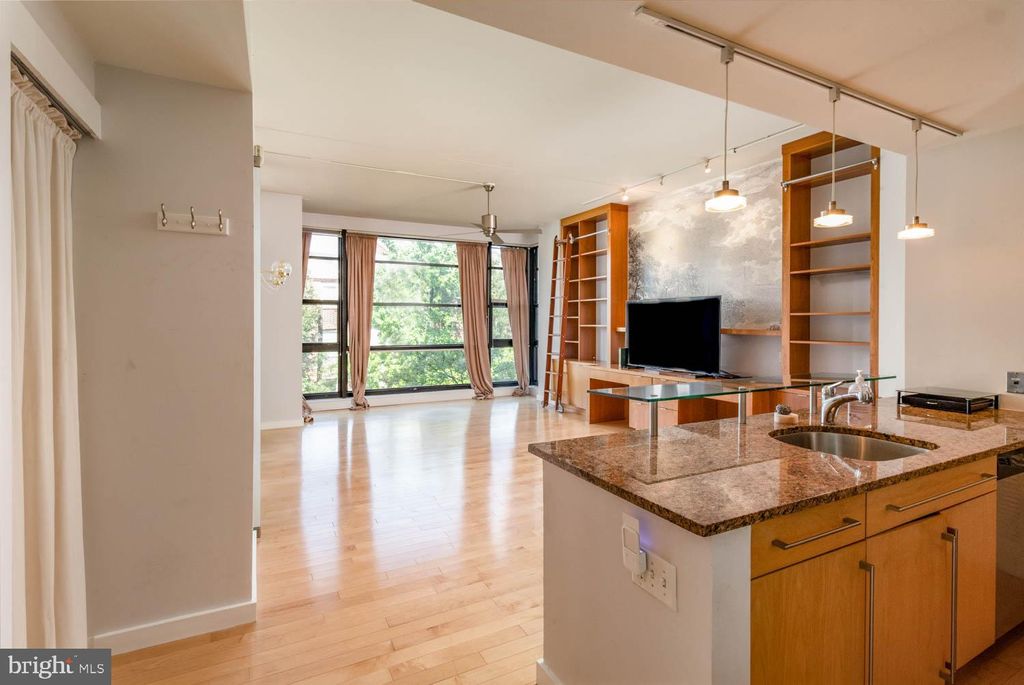 Photo of 317 - 00 Vine Street #308, PHILADELPHIA, PA 19106 (MLS # PAPH2533994)