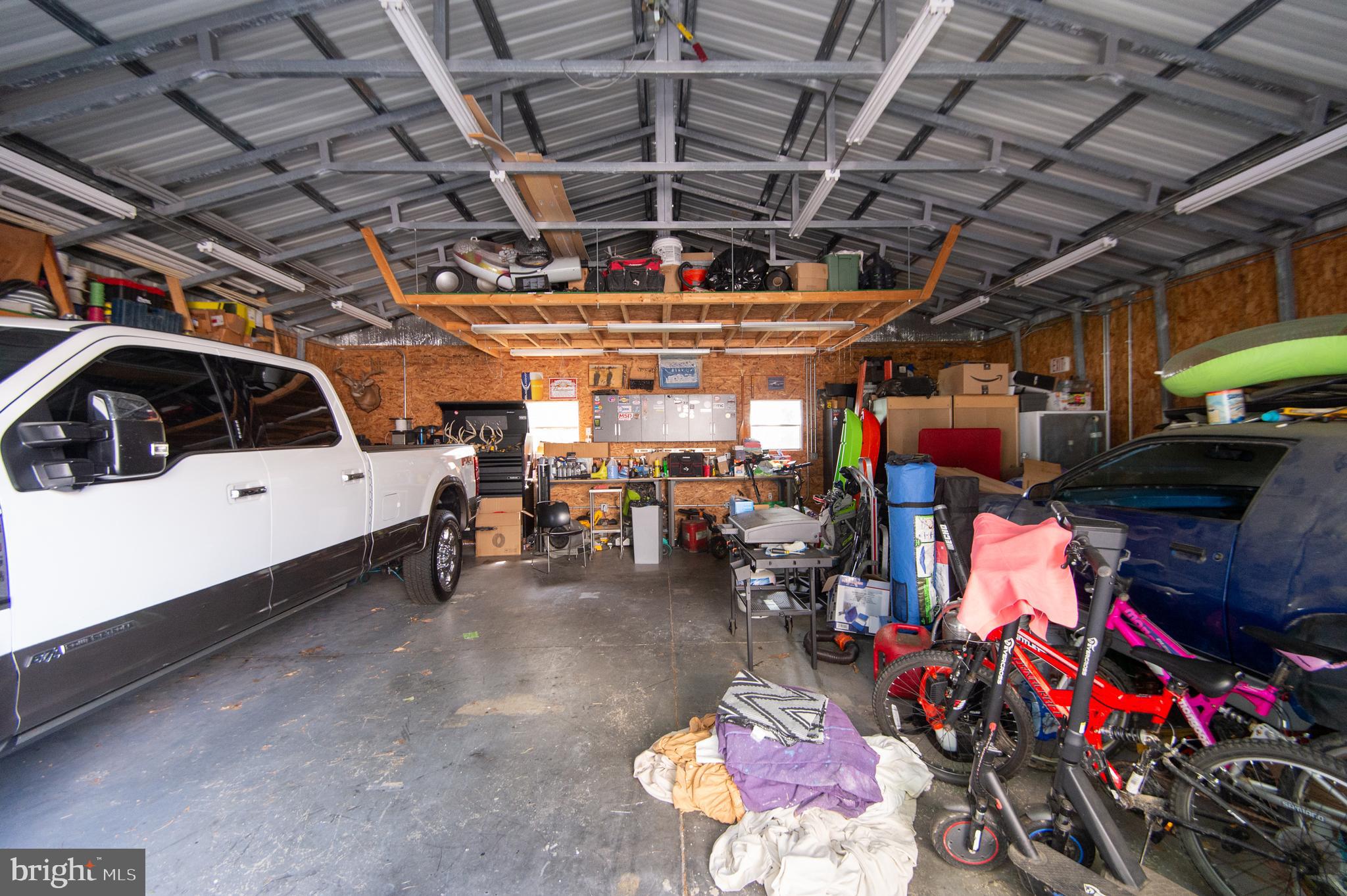 CLOVERFIELDS - Residential