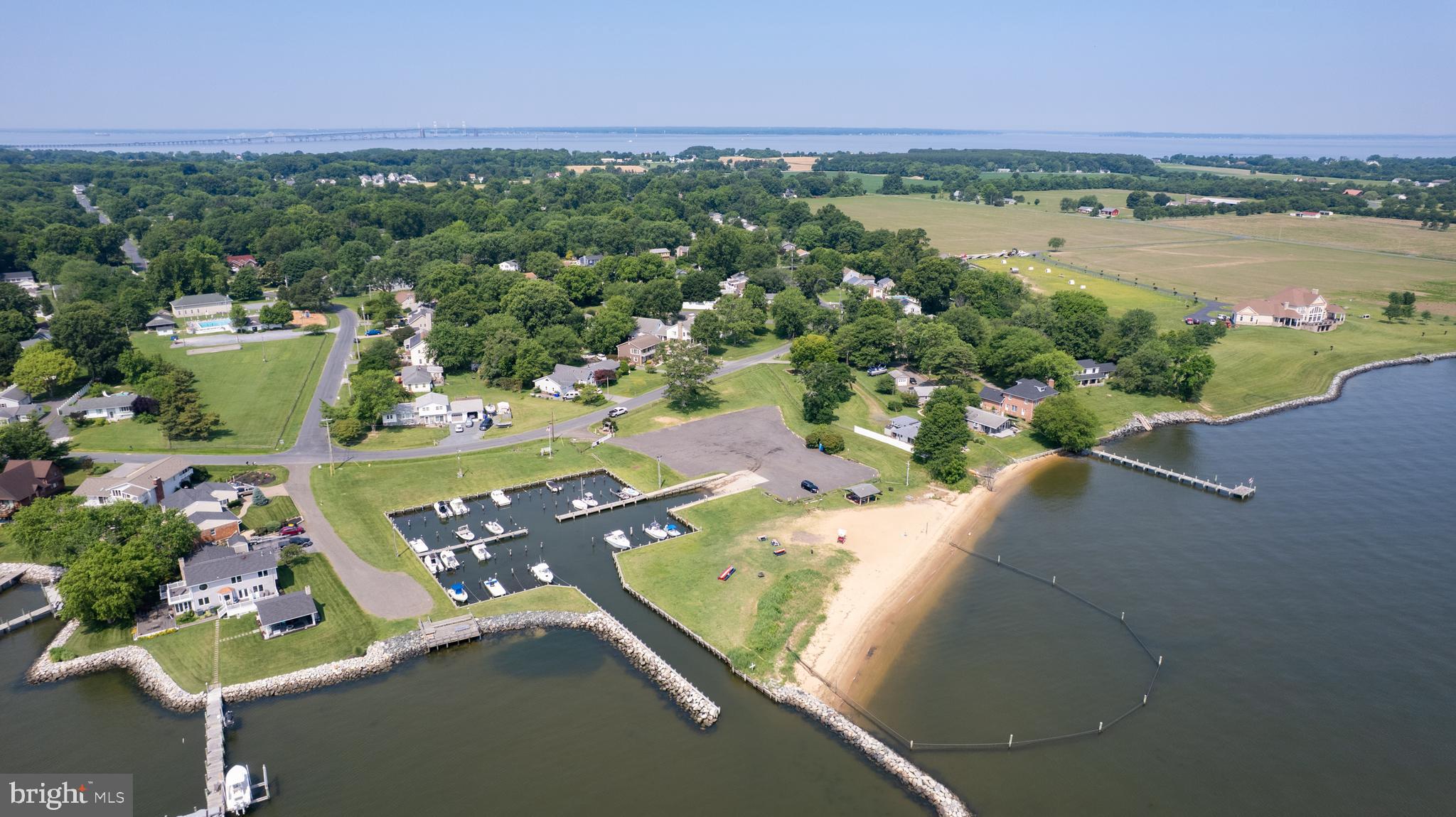 CLOVERFIELDS - Residential