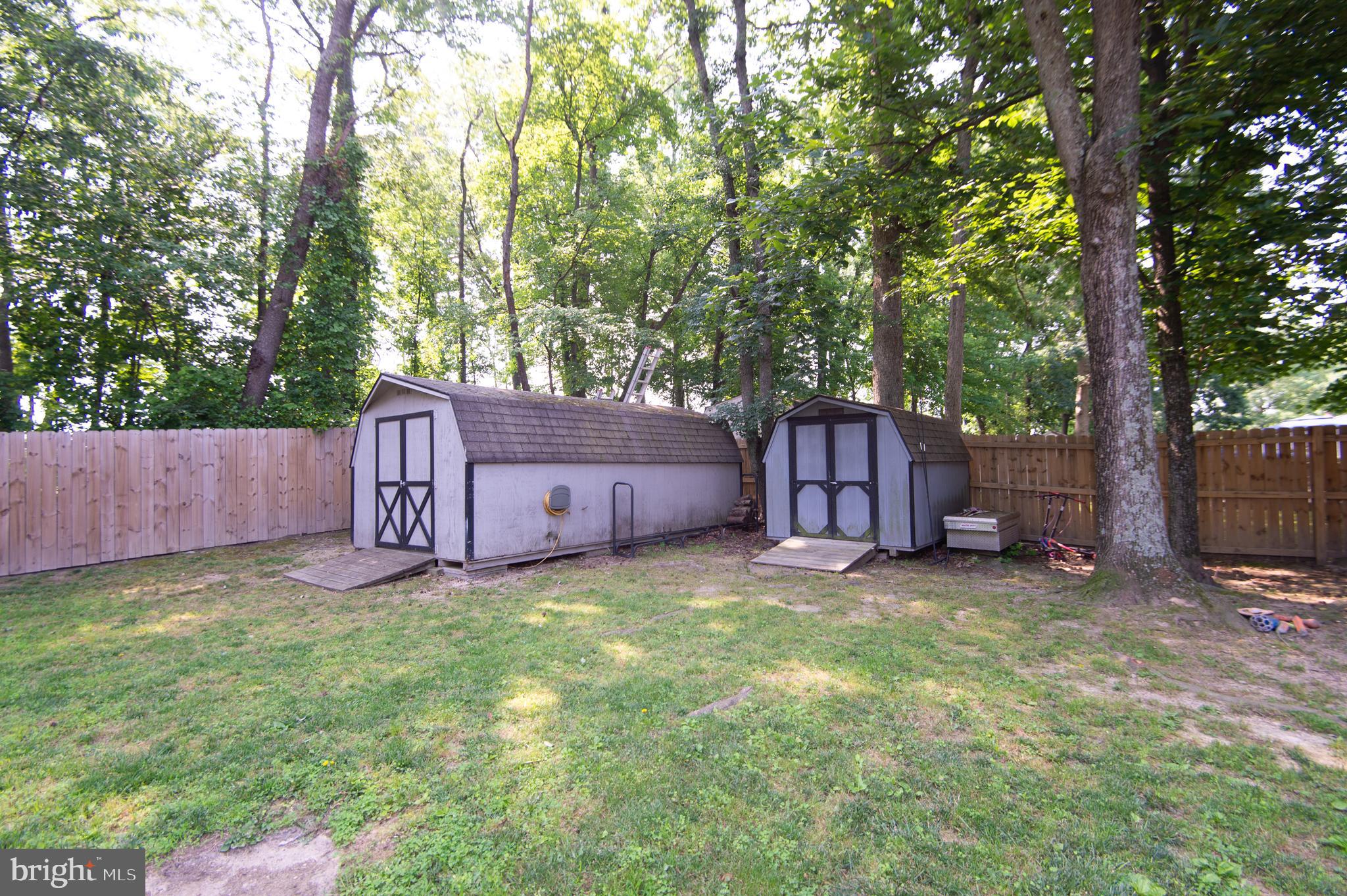 CLOVERFIELDS - Residential