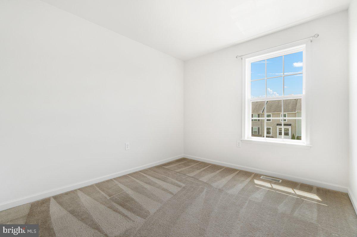 HAMMONDS MILL - Residential Lease