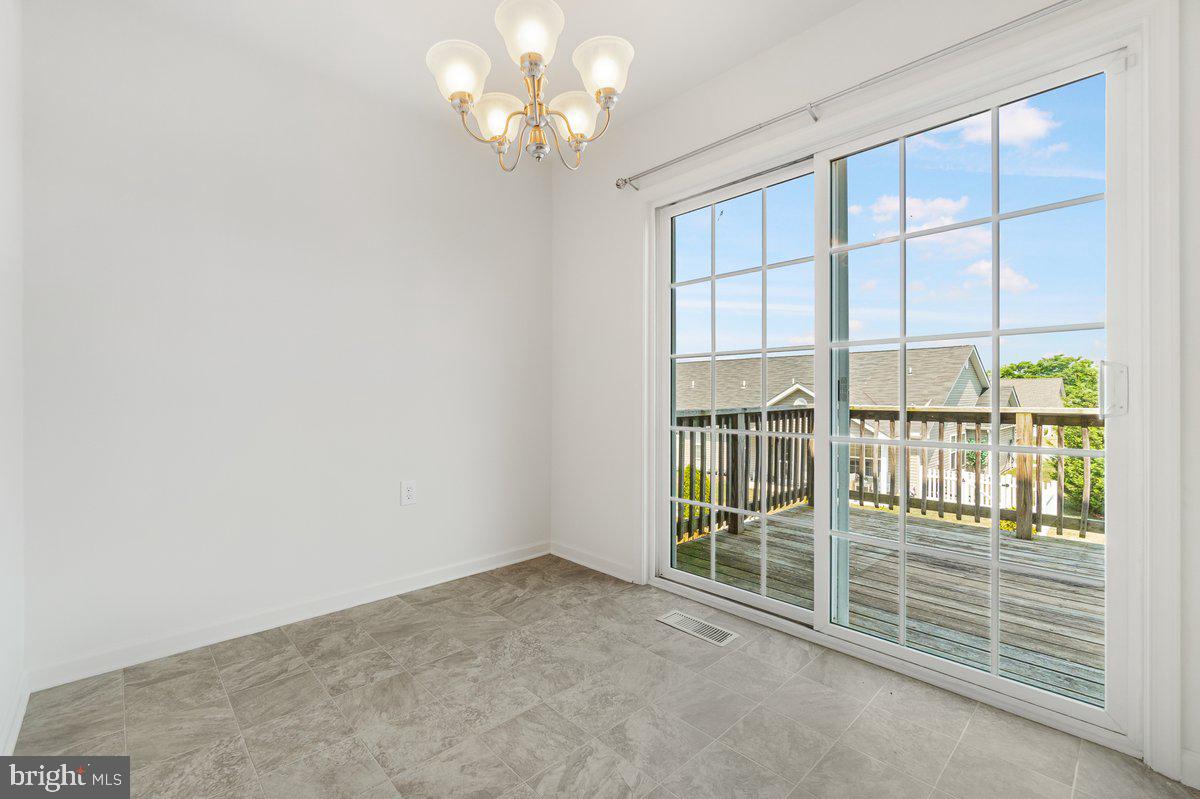 HAMMONDS MILL - Residential Lease