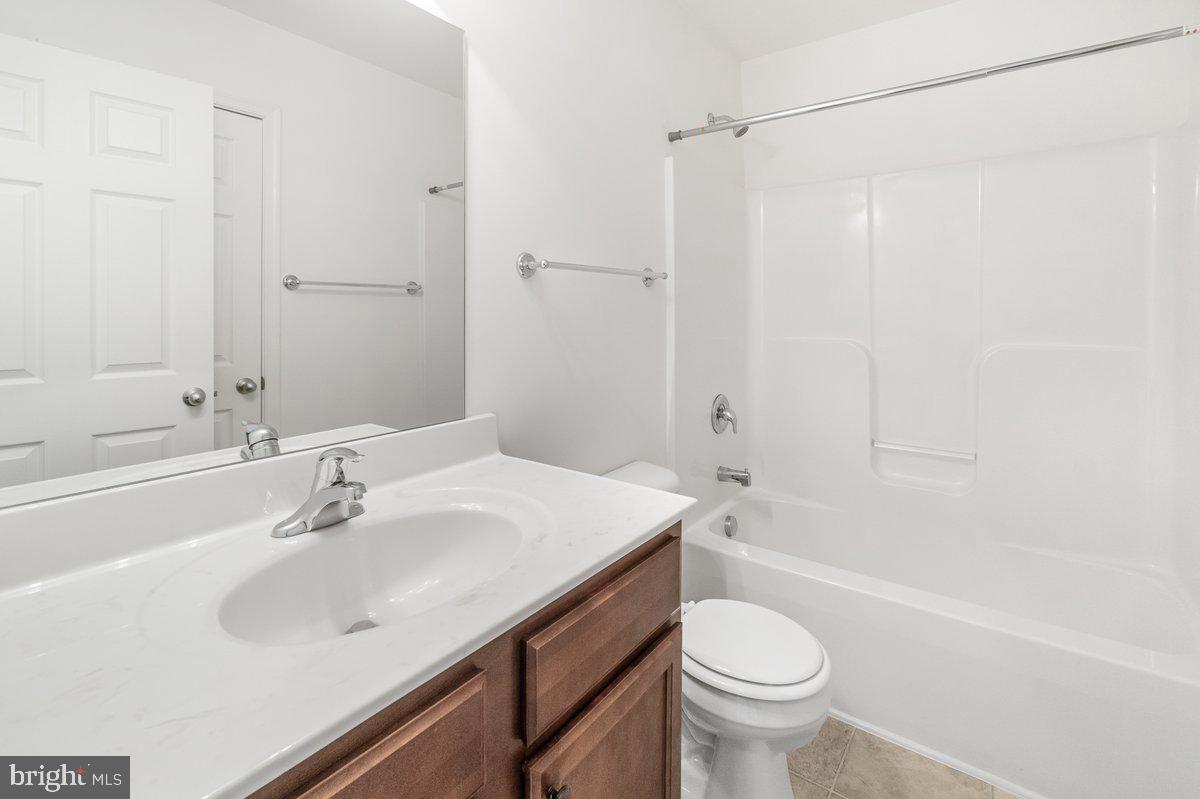 HAMMONDS MILL - Residential Lease