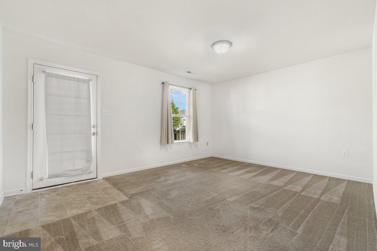 HAMMONDS MILL - Residential Lease