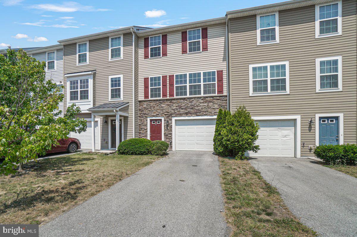 HAMMONDS MILL - Residential Lease