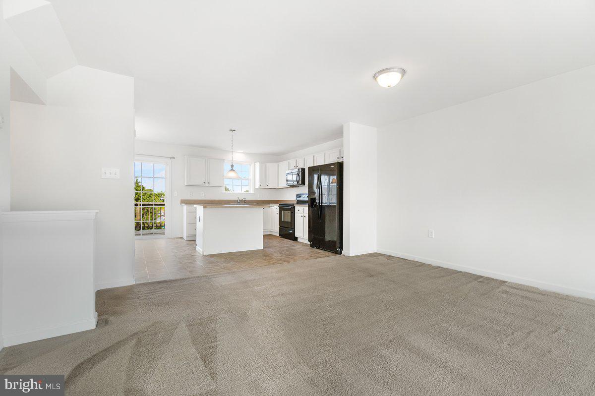 HAMMONDS MILL - Residential Lease