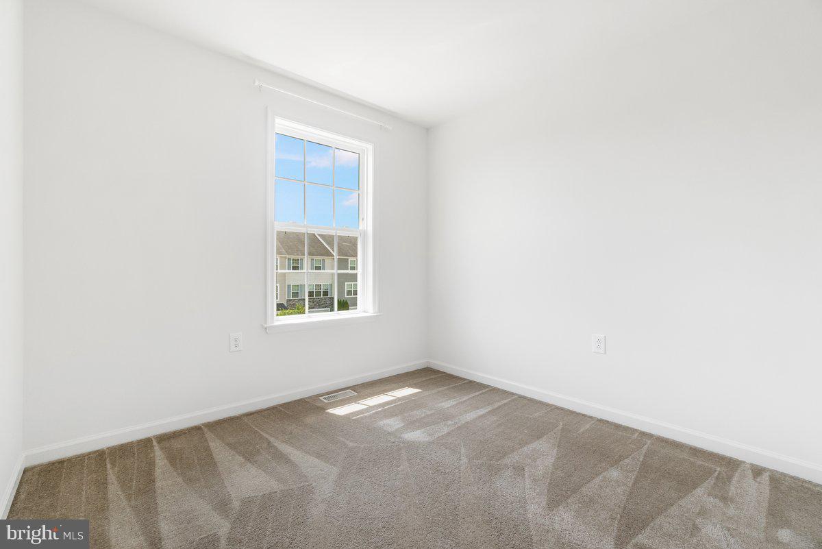 HAMMONDS MILL - Residential Lease