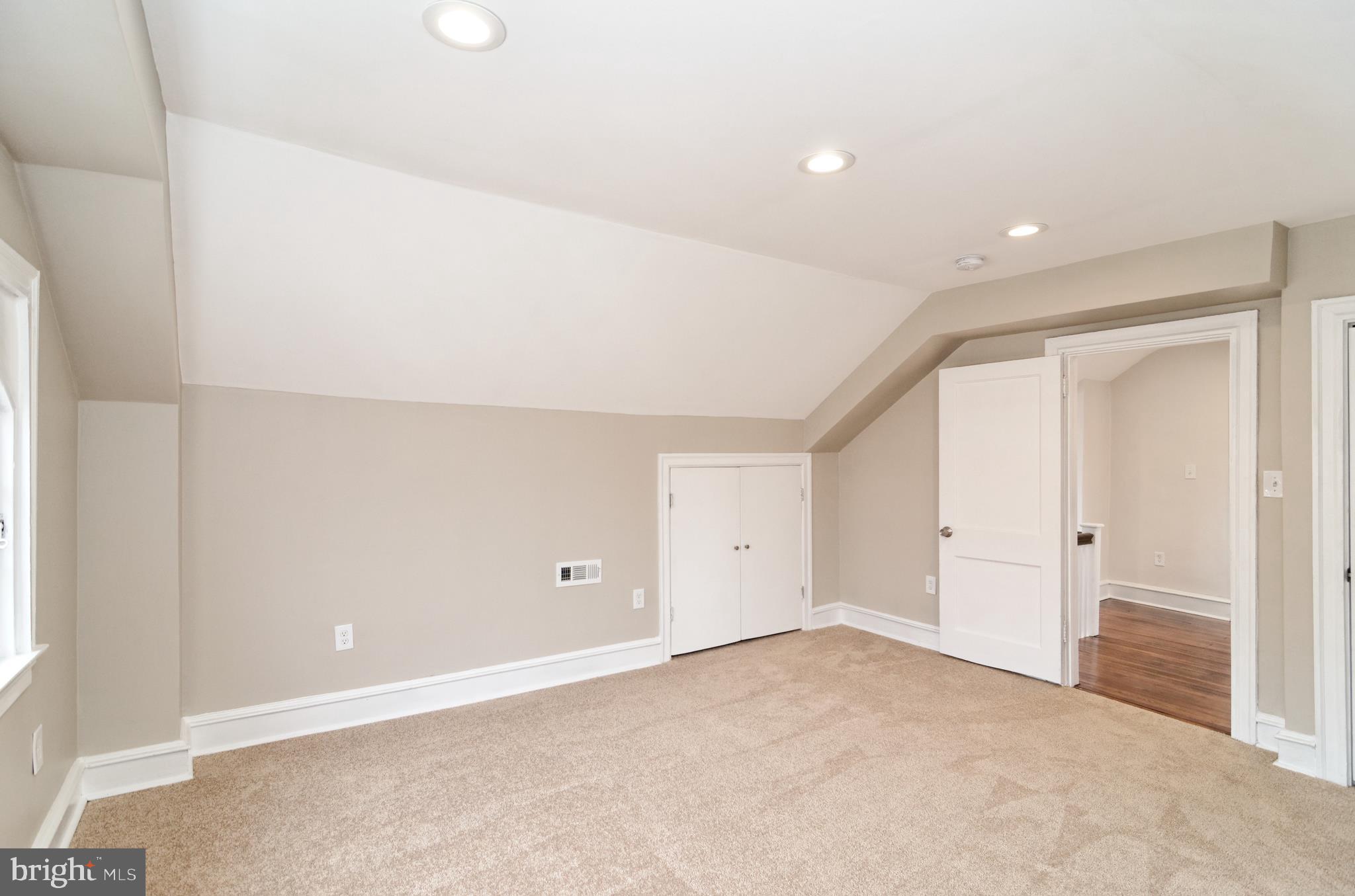 DREXEL HILL - Residential