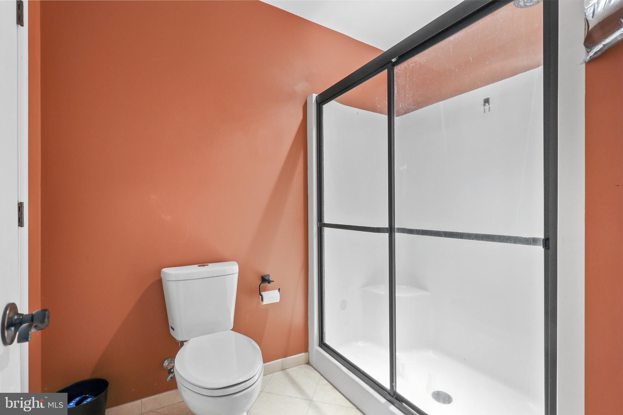 GWYNN OAK - Residential Lease