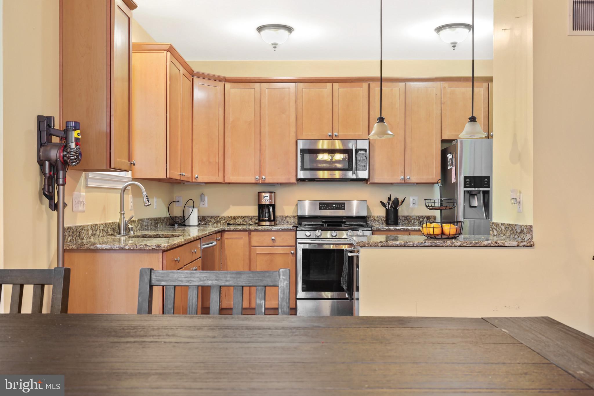 GWYNN OAK - Residential Lease