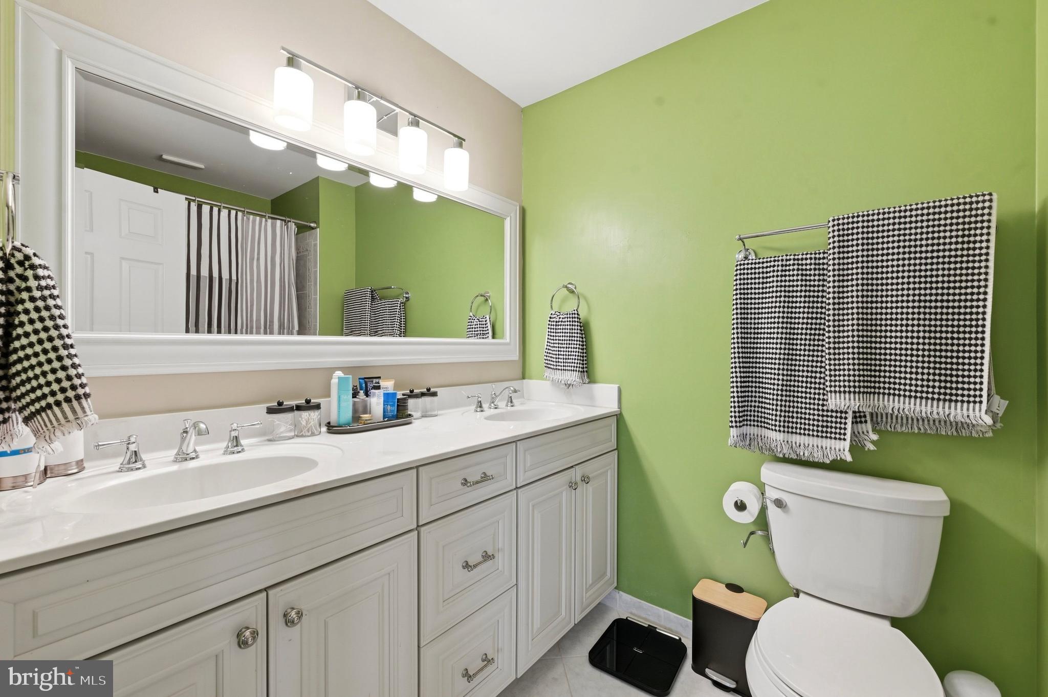 BALLINAHINCH - Residential