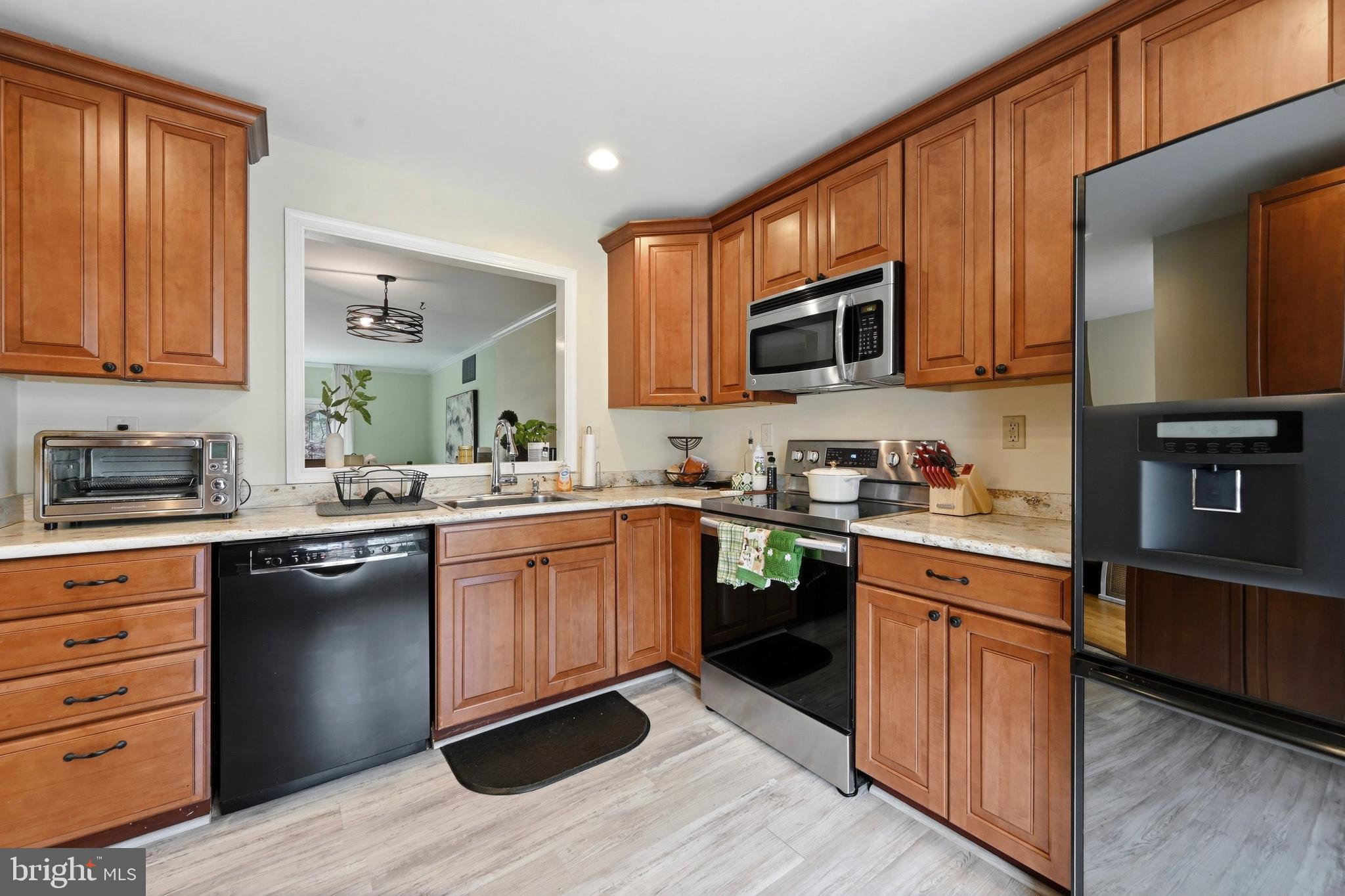 BALLINAHINCH - Residential