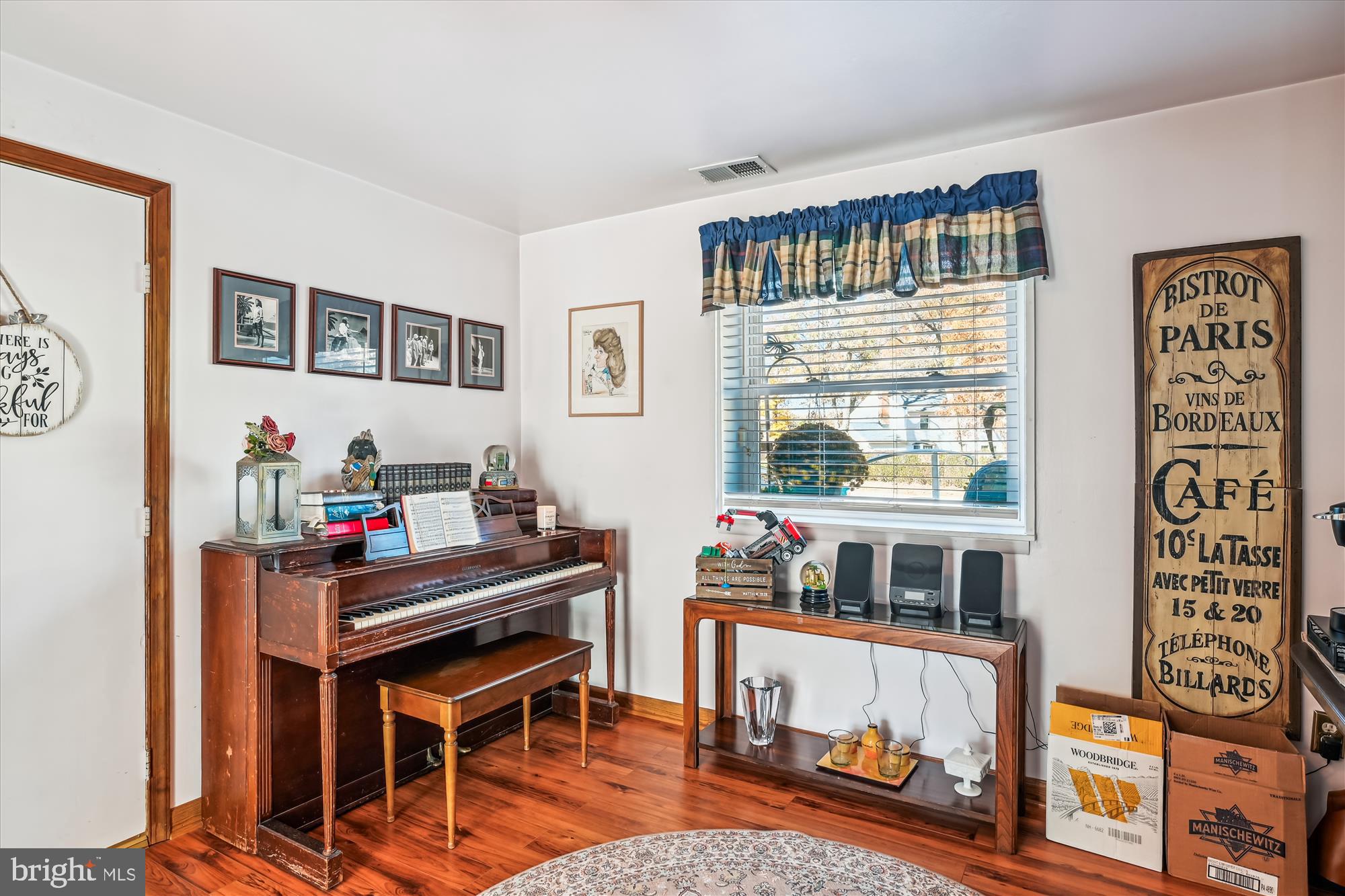 PARKE WEST - Residential