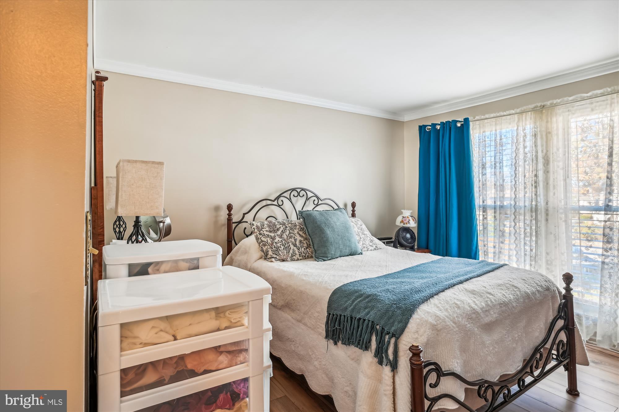 PARKE WEST - Residential