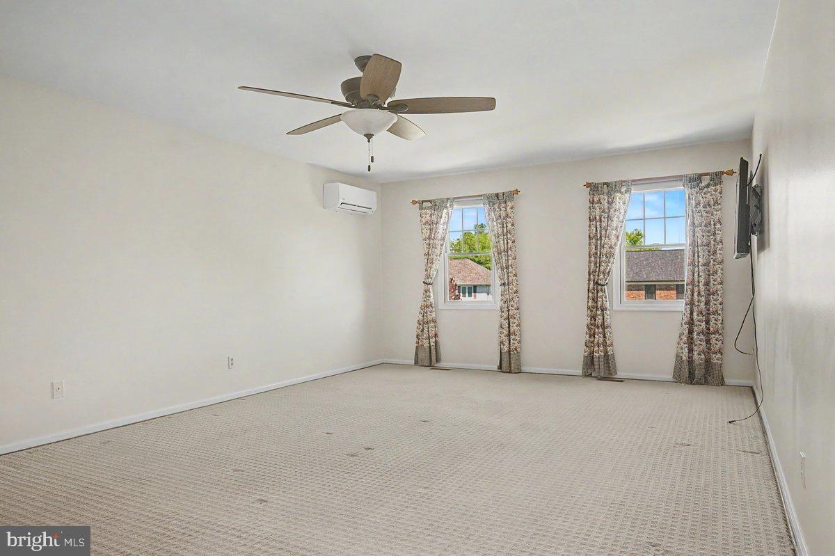 WELDIN FARMS - Residential