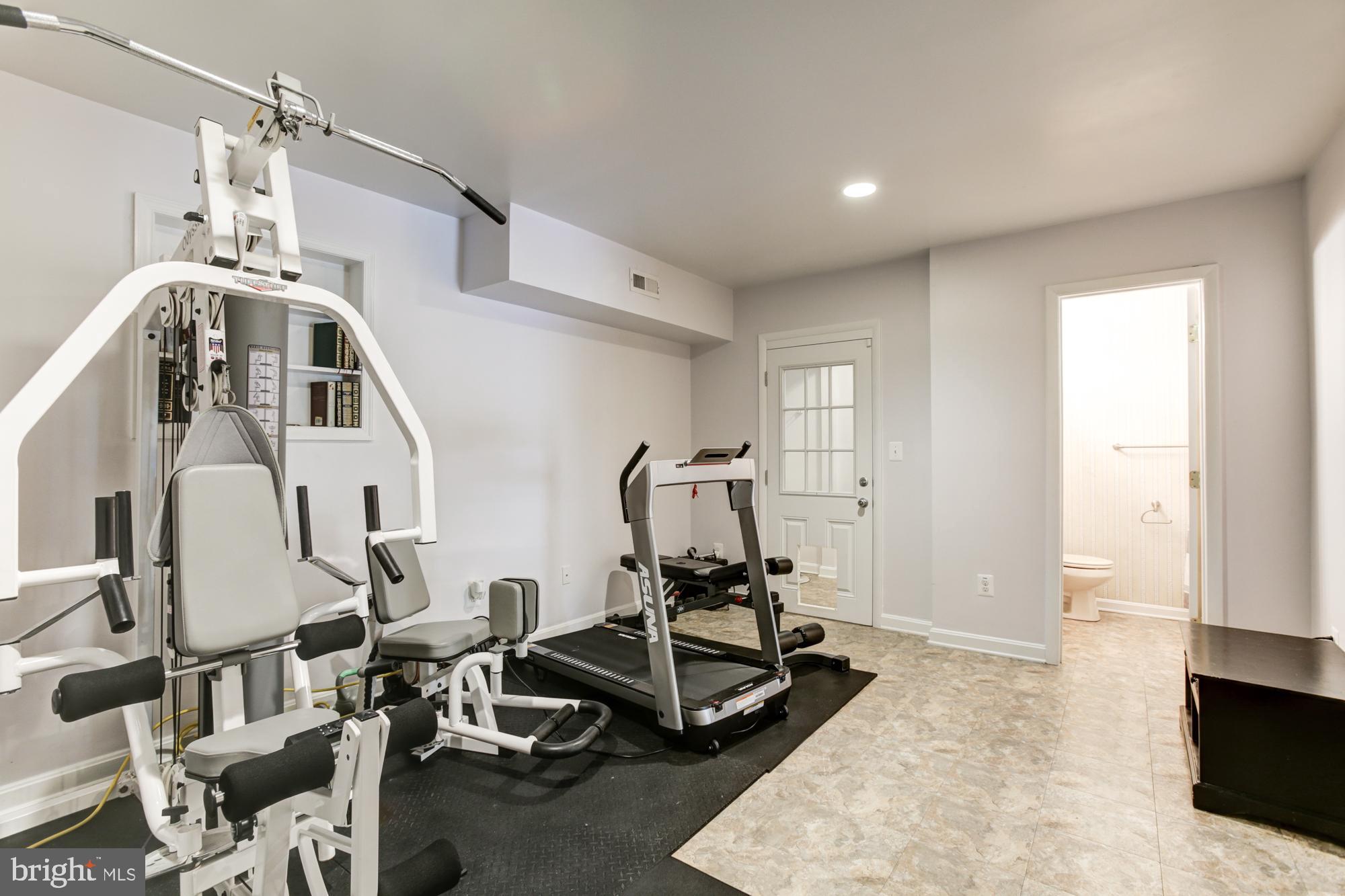 TOWN CENTER - Residential