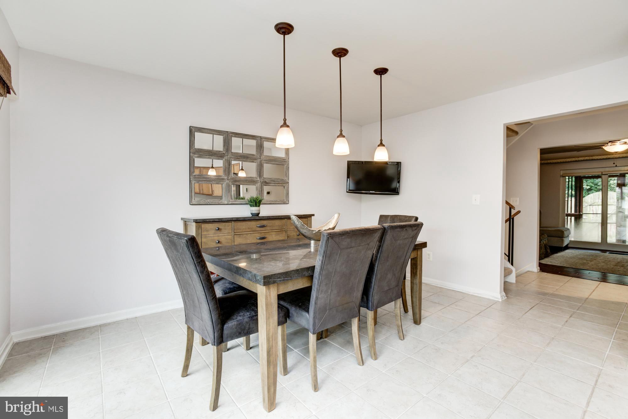 TOWN CENTER - Residential