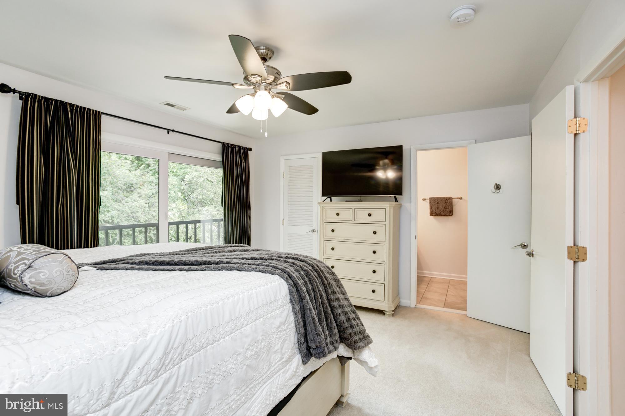 TOWN CENTER - Residential